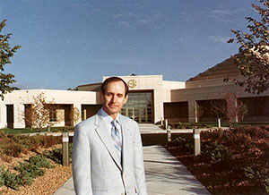 Sri Harold Klemp at the Temple of ECK